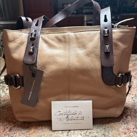 Francesco Biasia Beige Leather Shoulder Bag with Dark Brown Straps